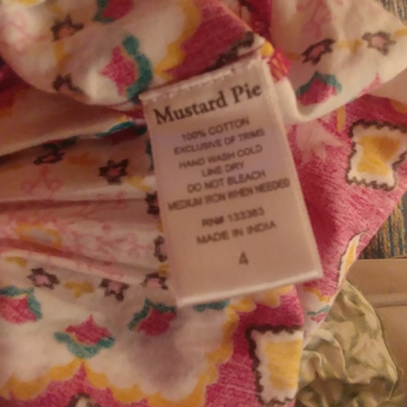 Mustard pie apron dress - Picture 3 of 4